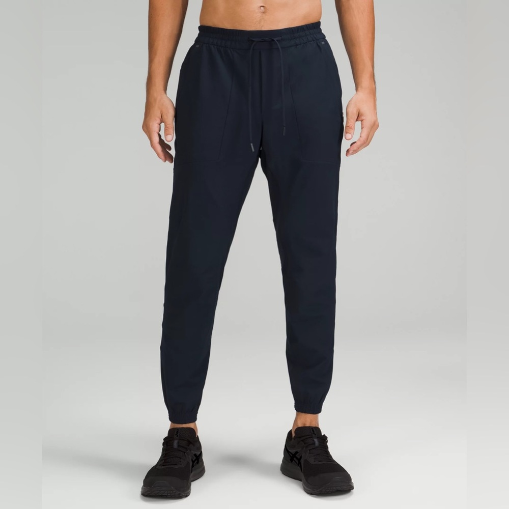 Lululemon Joggers — (Navy, L)